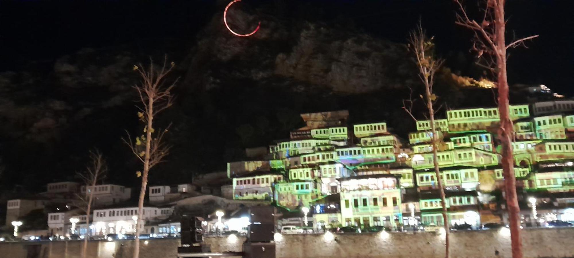 Bujtina Musta Berat Exterior foto